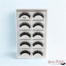 Cílios postiços 3D E06 - cartela com 05 pares Cílios postiços 3D E06 - cartela com 05 pares