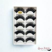 Cílios postiços 3D G810 - cartela com 05 pares Cílios postiços 3D G810 - cartela com 05 pares