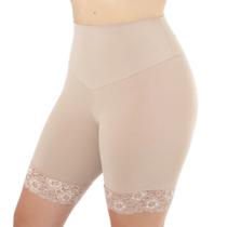 Cinta Modeladora estilo bermuda de cós duplo, com perna 1/2 coxa e acabamento em renda