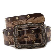 Cinto Country Feminino de Couro com Fivela e Detalhes Pena e Cravos