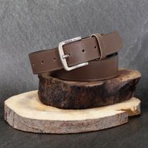 Cinto Couro Masculino Fivela Prata Tamanho Ajustável Casual Estiloso