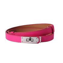 Cinto de couro fino Ovekaut feminino de cor sólida rosa/prata