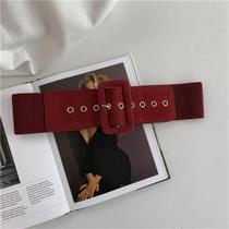 Cinto Feminino de Couro Elástico Largo com Fivela de Metal - Ideal para Vestidos, Casacos e Suéteres