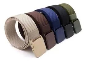 Cinto Masculino Preto de Nylon Grosso Com Fivela de Plástico Cinto Masculino Preto de Nylon Grosso Com Fivela de Plástico