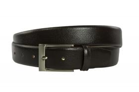 Cinto Social Masculino em Couro Preto com fivela de metal cromada.