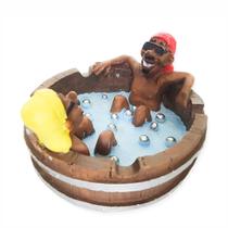 Cinzeiro Bob Marley na banheira decoração