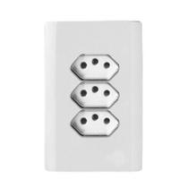 Cj Tomada Tripla 20A 4X2 - Novara Branco / Cromado Cj Tomada Tripla 20A 4X2 - Novara Branco / Cromado