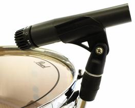 Clamp de Microfone Torelli TA413 com Cachimbo Fixador Incluso Clamp de Microfone Torelli TA413 com Cachimbo Fixador Incluso