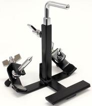 Clamp Nagano SCB-0004 Gajate Bracket para Tocar Percussão com o Pedal Clamp Nagano SCB-0004 Gajate Bracket para Tocar Percussão com o Pedal
