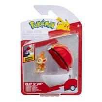 Clip Go Poke Bola e Figura Pokemon Chimchar E Repeat Ball (3427)