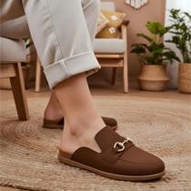 Clog Mule Feminino Moleca Conforto Com Fivela Dourada Lançamento Elegante Clog Mule Feminino Moleca Conforto Com Fivela Dourada Lançamento Elegante