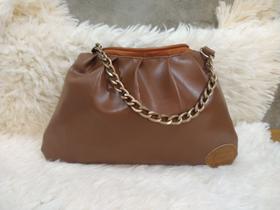 Clutch chic Clutch chic