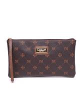 Clutch feminina em monograma