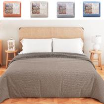 Coberdrom Queen Aveludado com Manta Soft Dupla Face 270X250 BF Colchões Coberdrom Queen Aveludado com Manta Soft Dupla Face 270X250 BF Colchões