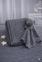 Cobertor bebê bolinha com naninha
