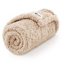 Cobertor Fleece Premium Luciphia para Cães e Gatos - Bege (76x52cm)