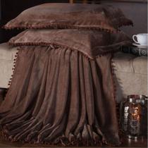 Cobertor Manta Plush Queen com Pompom Alaska 3 Peças Marrom - Casa Show Enxovais