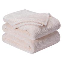 Cobertor WONDER MIRACLE Plush Fleece Queen 203x229 cm creme Cobertor WONDER MIRACLE Plush Fleece Queen 203x229 cm creme
