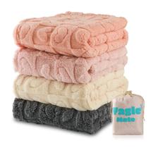 Cobertores para Bebê Yagle Mate Fleece - 4 Unidades (30x40cm) - Estampas Xadrez e Coração