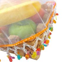 Cobre Alimento Frutinhas Coloridas e Viés Laranja 35cm