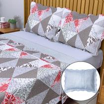 Cobre Leito Casal 3 peças Colcha Dupla Face Matelado c/ Porta Travesseiro COR:GEOMÉTRICO C/VERMELHO Cobre Leito Casal 3 peças Colcha Dupla Face Matelado c/ Porta Travesseiro COR:GEOMÉTRICO C/VERMELHO
