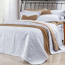 Cobre Leito Casal King Carrara 03 Peças - Branco / Bege Cobre Leito Casal King Carrara 03 Peças - Branco / Bege