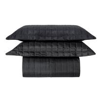 Cobre Leito Colcha Solteiro com Porta Travesseiros Matelassê Percal 300 fios Basic 100% Poliéster - Preto Cobre Leito Colcha Solteiro com Porta Travesseiros Matelassê Percal 300 fios Basic 100% Poliéster - Preto