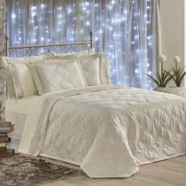 Cobre Leito Queen Matelassê e Guipir Royalle 5 Peças - Bege Cobre Leito Queen Matelassê e Guipir Royalle 5 Peças - Bege