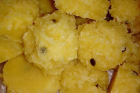 Cocada Com Maracujá Artesanal Caixa 3kg Granel Cocada Com Maracujá Artesanal Caixa 3kg Granel