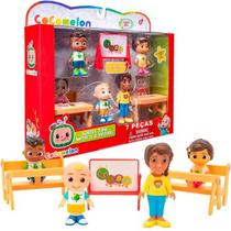 Cocomelon Playset Hora da Escola com Mini Bonecos JJ Professora e Amigos - Candide 3322