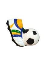 Cofre Cofrinho Chuteira com a Bola De Futebol de Ceramica - Decore Casa