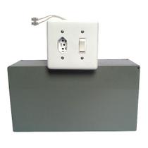 Cofre tomada 2b com fundo falso e tomada com interruptor