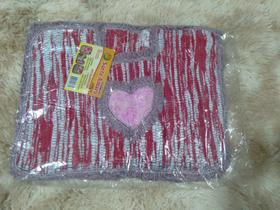 Cojunto de banheiro vermelho