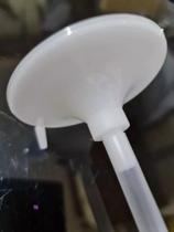 Cola Confetes, produto usado para colar os confetes dentro de balões bobo, bubble e de látex