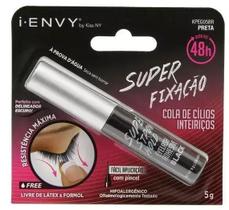 Cola de Cílios iEnvy Kiss NY Super Fixação 48h À Prova DÁgua Kiss New york, Cola Preta. Cola de Cílios iEnvy Kiss NY Super Fixação 48h À Prova DÁgua Kiss New york, Cola Preta.