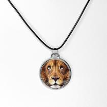 Colar amuleto totem animal de poder leão arte em resina