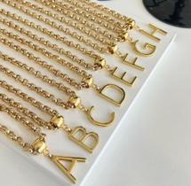 Colar banhado a ouro com verniz italiano (Letra X)