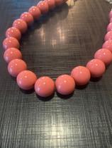 Colar bolinhas