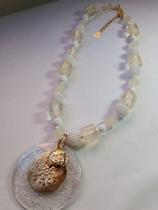 Colar Branco Fashion