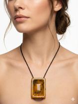 Colar Casual Feminino Elegante Com Pingente Em Pedra Resina Marrom Colar Casual Feminino Elegante Com Pingente Em Pedra Resina Marrom