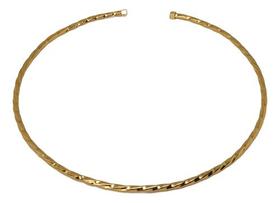Colar Choker Banho Ouro Em Textura Martelada Ajustável Colar Choker Banho Ouro Em Textura Martelada Ajustável