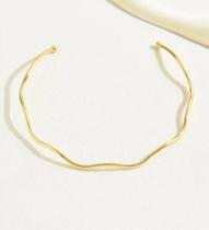 Colar/Choker com Desing ondulado Colar/Choker com Desing ondulado