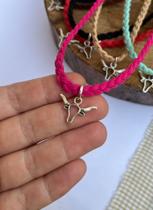 Colar choker country adulto ou infantil couro trançado pingente boi
