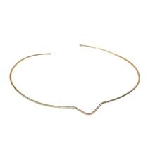 Colar Choker de Aro com Detalhe em V Metal Colar Choker de Aro com Detalhe em V Metal