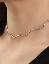 Colar Choker Feminino Elo Aro Ondulado Torcido Liso Dourado Prata Folheado Ouro 18k Tendência Moda Blogueira Luxo