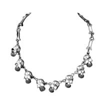 Colar Choker Gótico Com Caveira, Múltiplos Elementos Conectados, Acessório Único Para Presente De