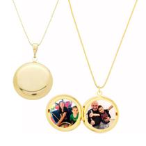 Colar com 2 Fotos Relicário redondo liso pequeno folheado a ouro 18k Colar com 2 Fotos Relicário redondo liso pequeno folheado a ouro 18k