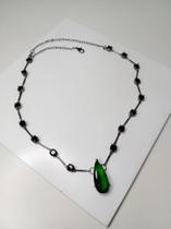 Colar com Cristal de Esmeralda no Ródio Negro Colar com Cristal de Esmeralda no Ródio Negro