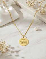 Colar com medalha ore espere confie folheado a ouro 18k Colar com medalha ore espere confie folheado a ouro 18k