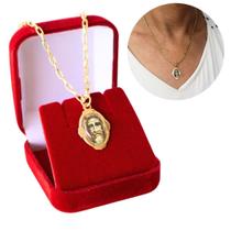 Colar com Medalha Sagrada Face de Jesus Dourado Caixa Veludo
